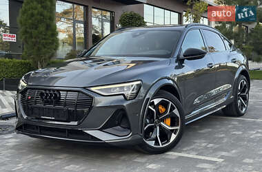 Внедорожник / Кроссовер Audi e-tron S Sportback 2021 в 