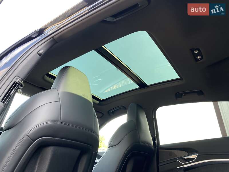 Позашляховик / Кросовер Audi e-tron S Sportback 2023 в Львові фото 61 Позашляховик / Кросовер Audi e-tron S Sportback 2023 в Львові