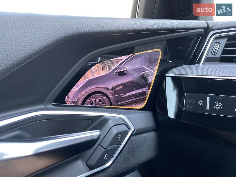 Позашляховик / Кросовер Audi e-tron S Sportback 2023 в Львові фото 10 Позашляховик / Кросовер Audi e-tron S Sportback 2023 в Львові