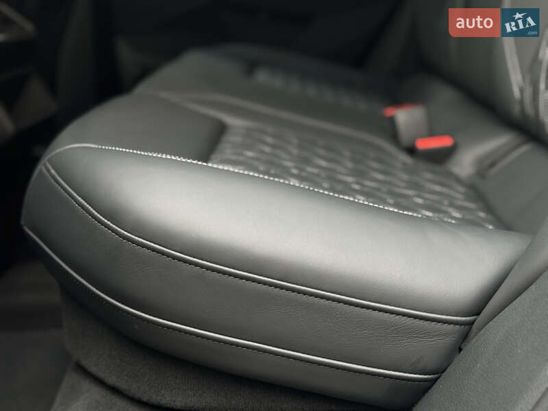 Внедорожник / Кроссовер Audi e-tron S Sportback 2022 в Луцке