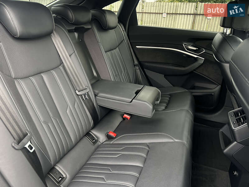 Внедорожник / Кроссовер Audi e-tron S Sportback 2022 в Луцке