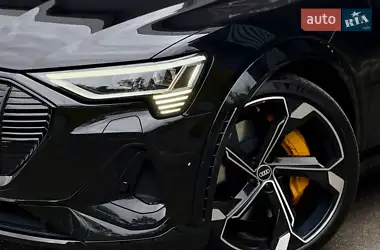 Audi e-tron S Sportback 2023