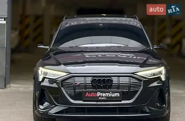 Audi e-tron S Sportback 2023