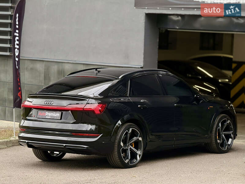 Внедорожник / Кроссовер Audi e-tron S Sportback 2023 в Харькове