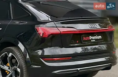 Audi e-tron S Sportback 2023