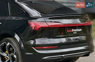 Внедорожник / Кроссовер Audi e-tron S Sportback 2023 в 