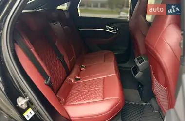Audi e-tron S Sportback 2023