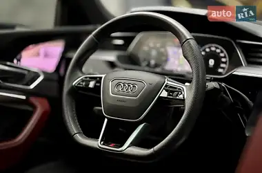 Audi e-tron S Sportback 2023
