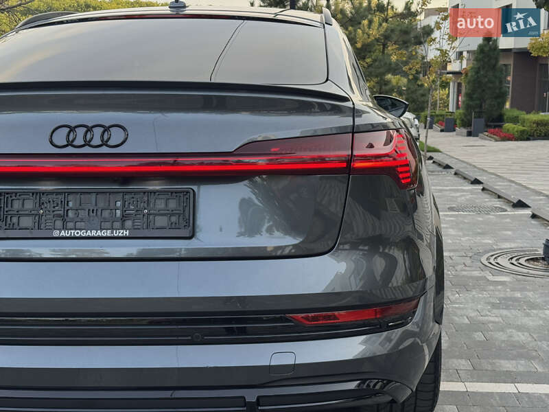 Внедорожник / Кроссовер Audi e-tron S Sportback 2021 в Ужгороде