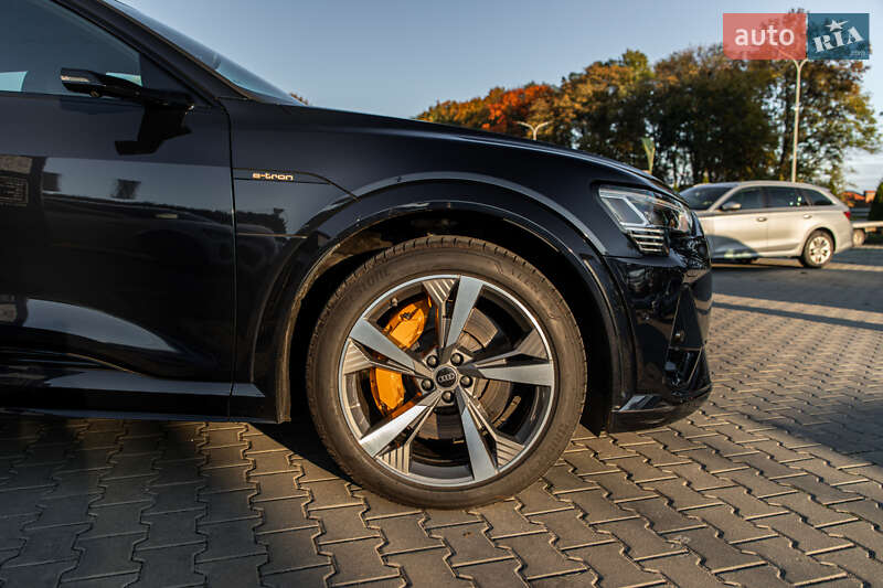 Внедорожник / Кроссовер Audi e-tron S Sportback 2021 в Львове фото 33 Внедорожник / Кроссовер Audi e-tron S Sportback 2021 в Львове