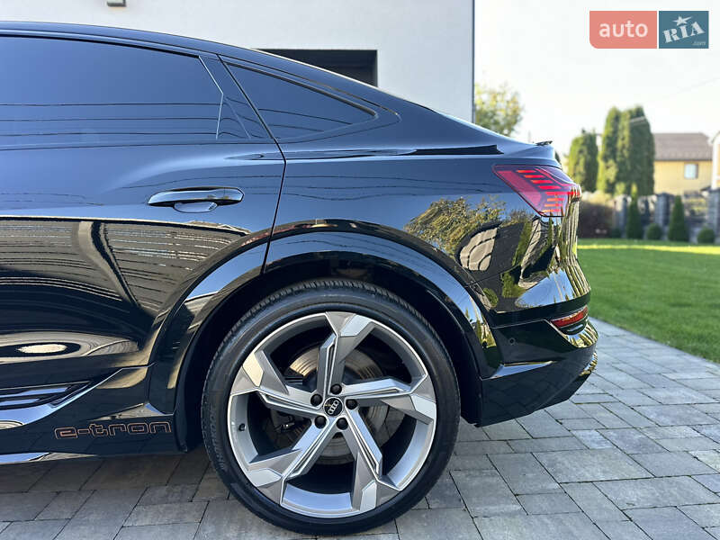 Позашляховик / Кросовер Audi e-tron S Sportback 2022 в Луцьку фото 10 Позашляховик / Кросовер Audi e-tron S Sportback 2022 в Луцьку