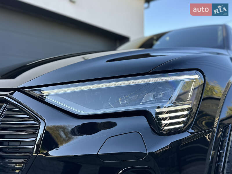 Позашляховик / Кросовер Audi e-tron S Sportback 2022 в Луцьку фото 28 Позашляховик / Кросовер Audi e-tron S Sportback 2022 в Луцьку