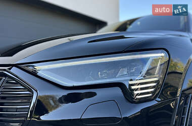 Внедорожник / Кроссовер Audi e-tron S Sportback 2022 в 