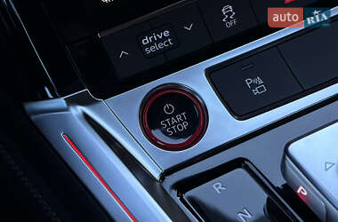 Внедорожник / Кроссовер Audi e-tron S Sportback 2022 в 
