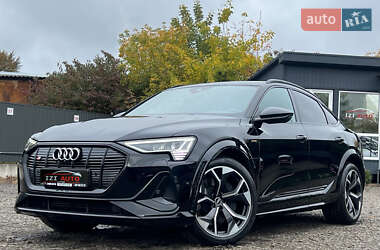 Внедорожник / Кроссовер Audi e-tron S Sportback 2022 в 