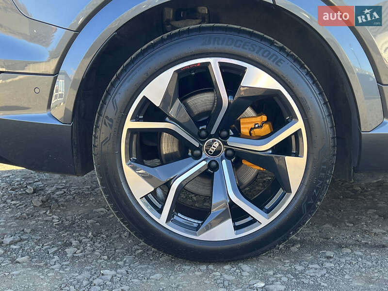 Позашляховик / Кросовер Audi e-tron S Sportback 2022 в Луцьку