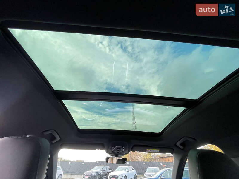 Позашляховик / Кросовер Audi e-tron S Sportback 2022 в Луцьку