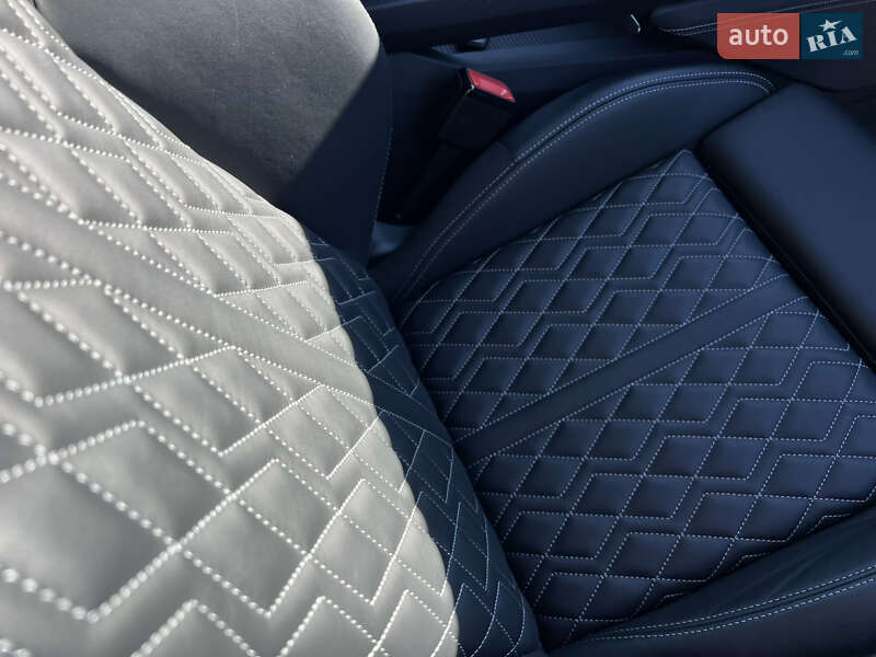 Позашляховик / Кросовер Audi e-tron S Sportback 2022 в Луцьку