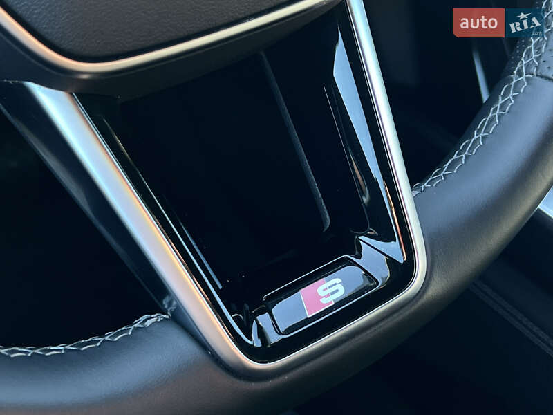 Позашляховик / Кросовер Audi e-tron S Sportback 2022 в Луцьку