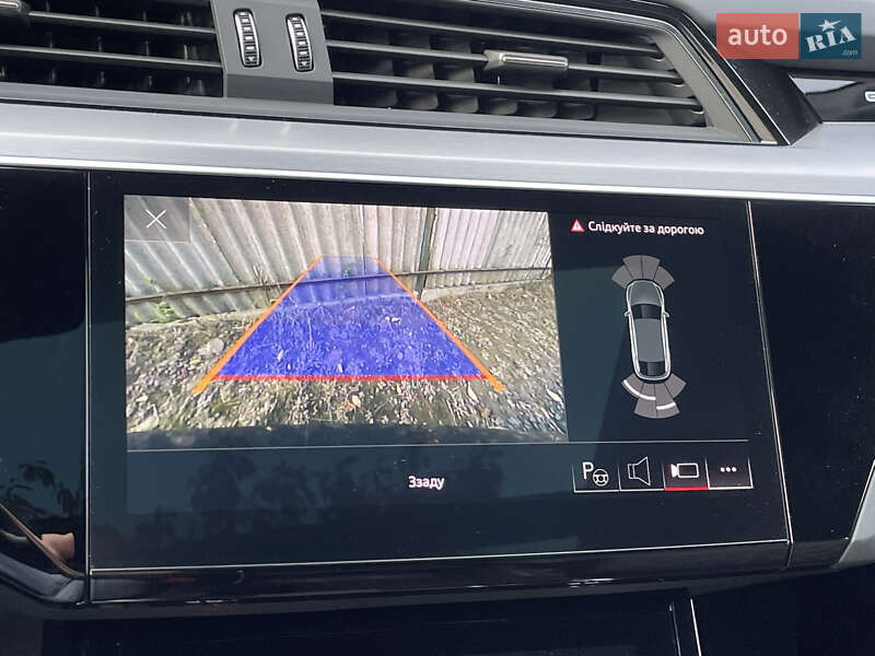Позашляховик / Кросовер Audi e-tron S Sportback 2022 в Луцьку