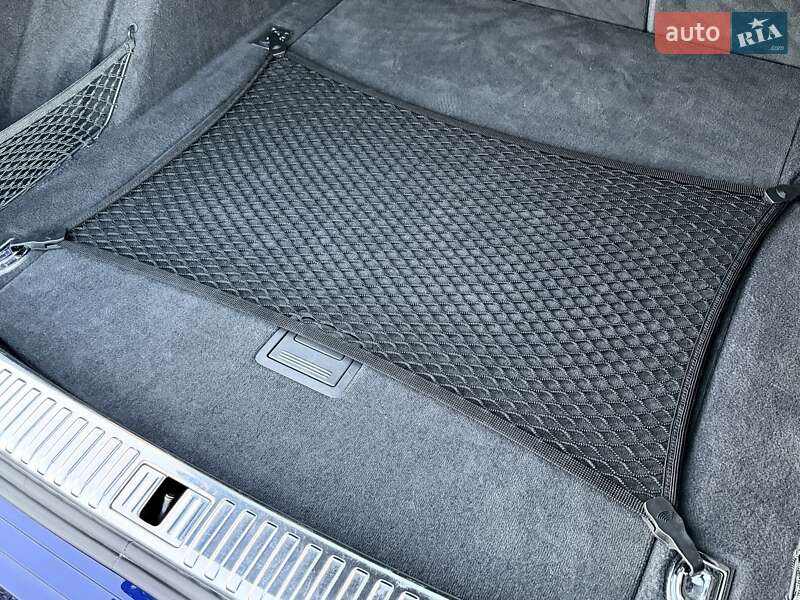 Внедорожник / Кроссовер Audi e-tron S Sportback 2021 в Киеве фото 17 Внедорожник / Кроссовер Audi e-tron S Sportback 2021 в Киеве