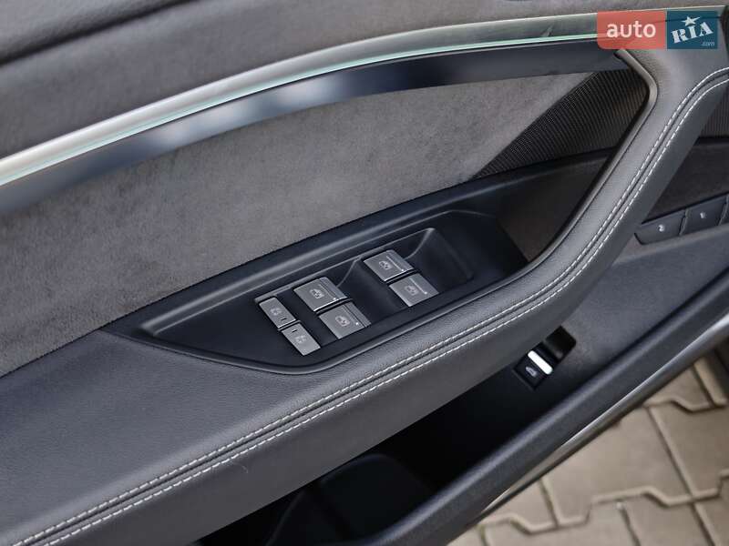 Позашляховик / Кросовер Audi e-tron S Sportback 2021 в Луцьку фото 29 Позашляховик / Кросовер Audi e-tron S Sportback 2021 в Луцьку