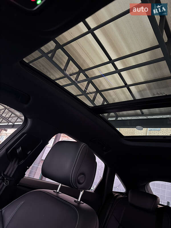 Позашляховик / Кросовер Audi e-tron S Sportback 2022 в Дніпрі