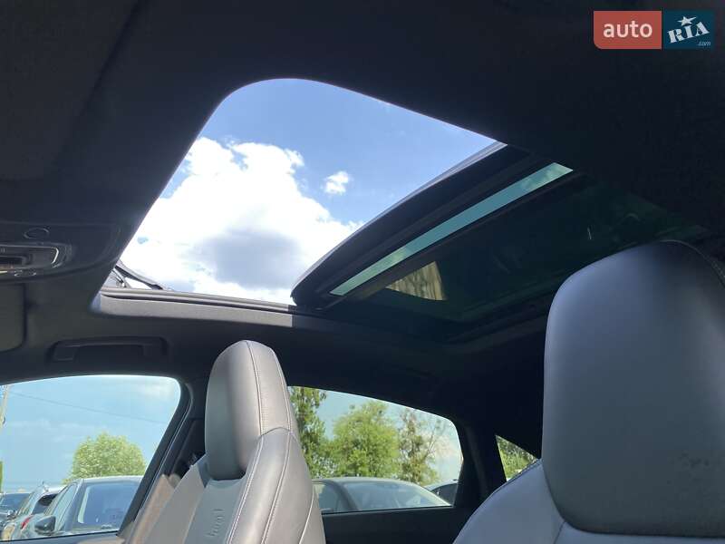 Внедорожник / Кроссовер Audi e-tron S Sportback 2023 в Львове