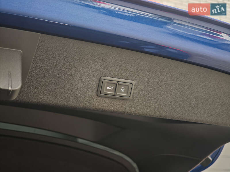 Позашляховик / Кросовер Audi e-tron S Sportback 2021 в Луцьку
