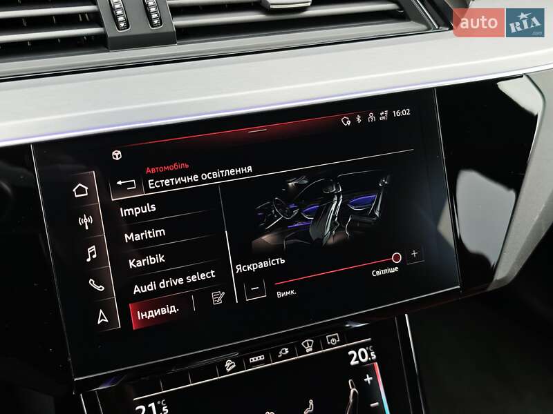 Позашляховик / Кросовер Audi e-tron S Sportback 2021 в Луцьку