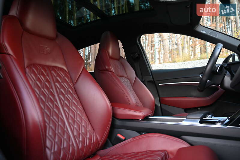 Позашляховик / Кросовер Audi e-tron S Sportback 2022 в Львові