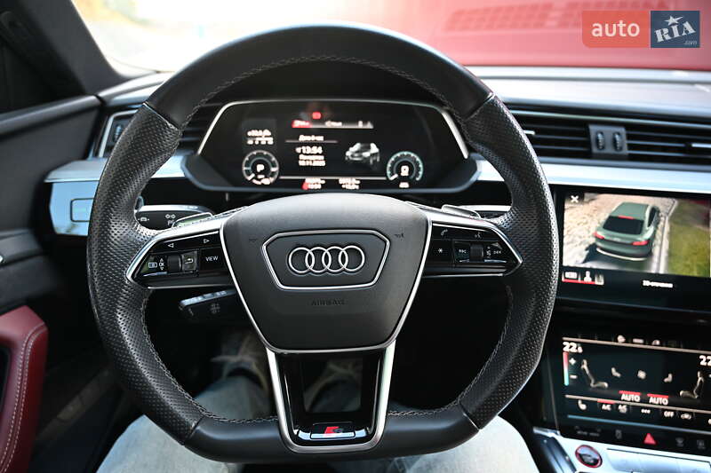 Позашляховик / Кросовер Audi e-tron S Sportback 2022 в Львові