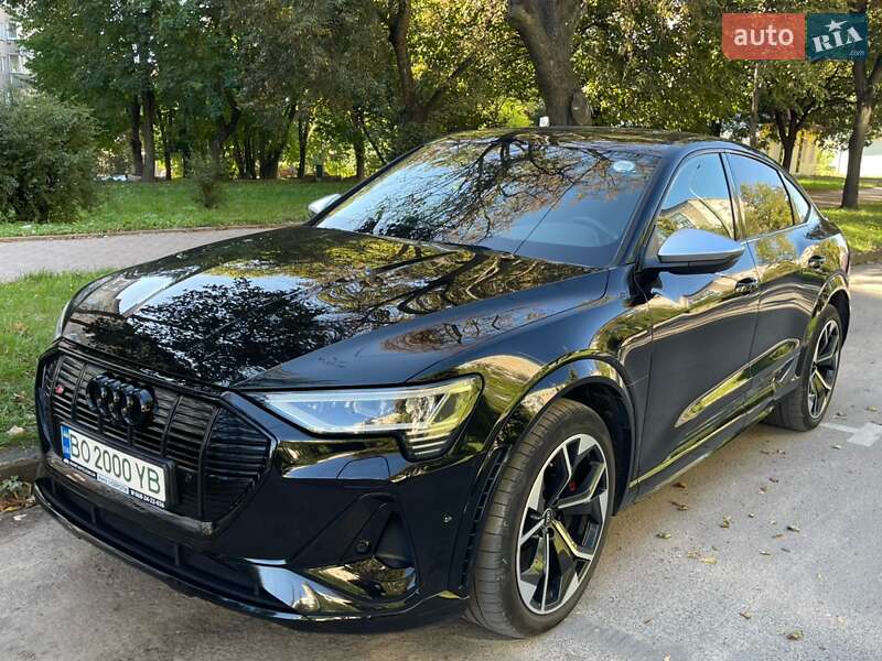 Audi e-tron S Sportback 2021