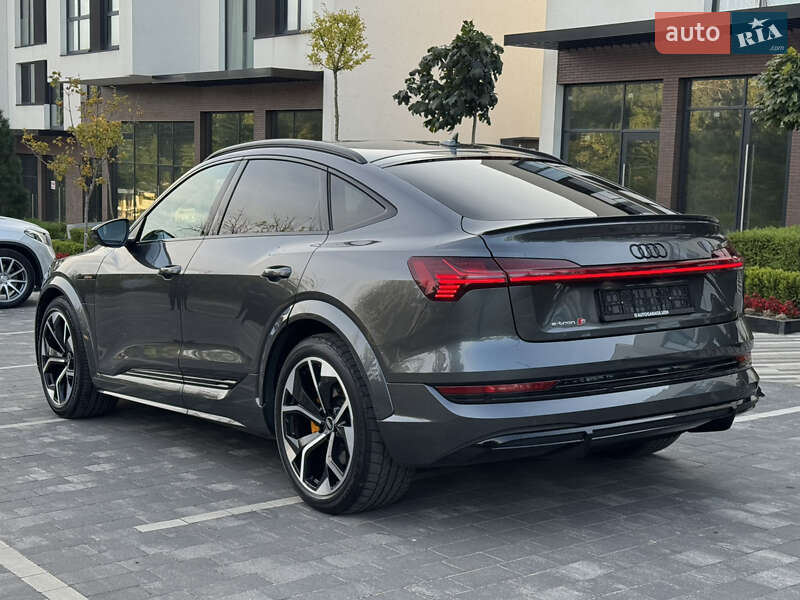 Позашляховик / Кросовер Audi e-tron S Sportback 2021 в Ужгороді