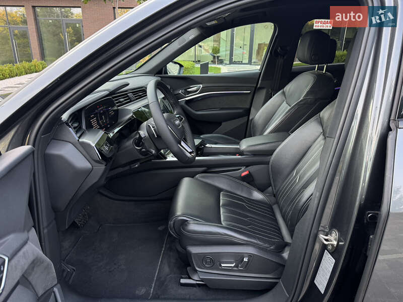 Позашляховик / Кросовер Audi e-tron S Sportback 2021 в Ужгороді