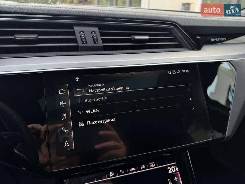 Позашляховик / Кросовер Audi e-tron S Sportback 2021 в Ужгороді