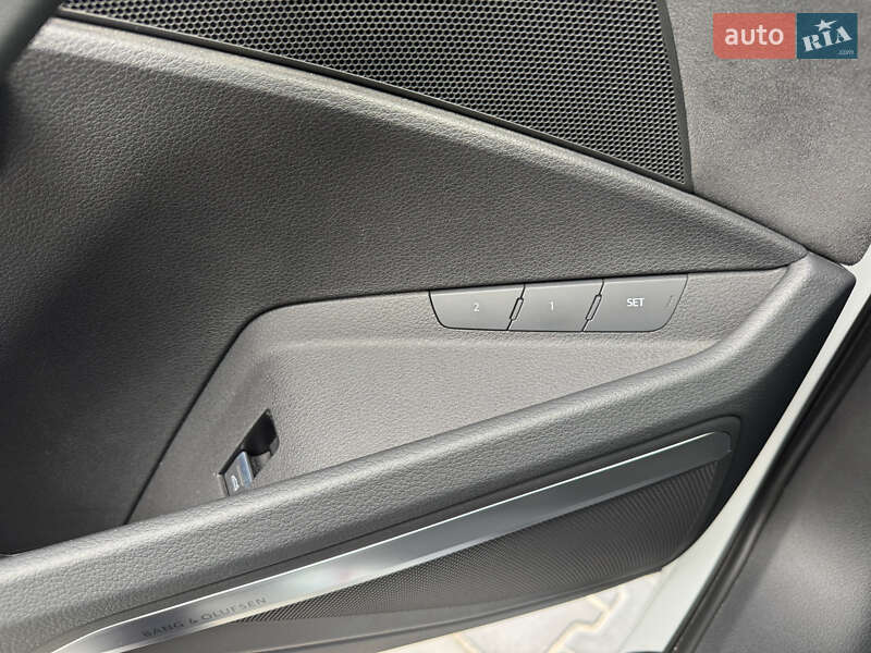 Позашляховик / Кросовер Audi e-tron S Sportback 2022 в Дніпрі фото 11 Позашляховик / Кросовер Audi e-tron S Sportback 2022 в Дніпрі
