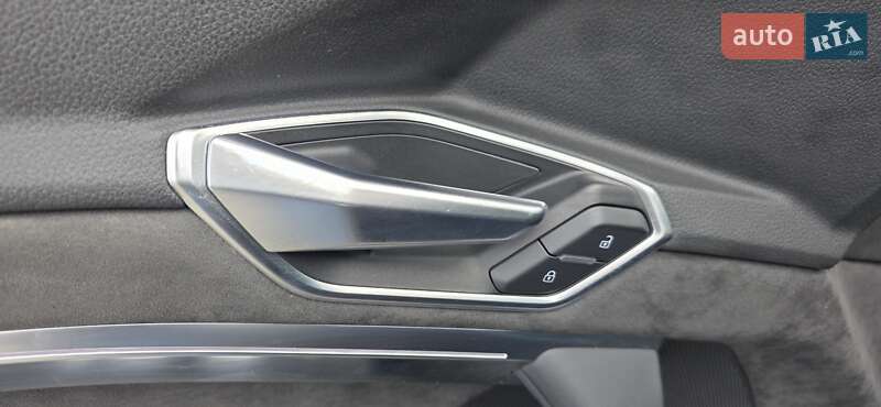 Внедорожник / Кроссовер Audi e-tron S Sportback 2021 в Тернополе