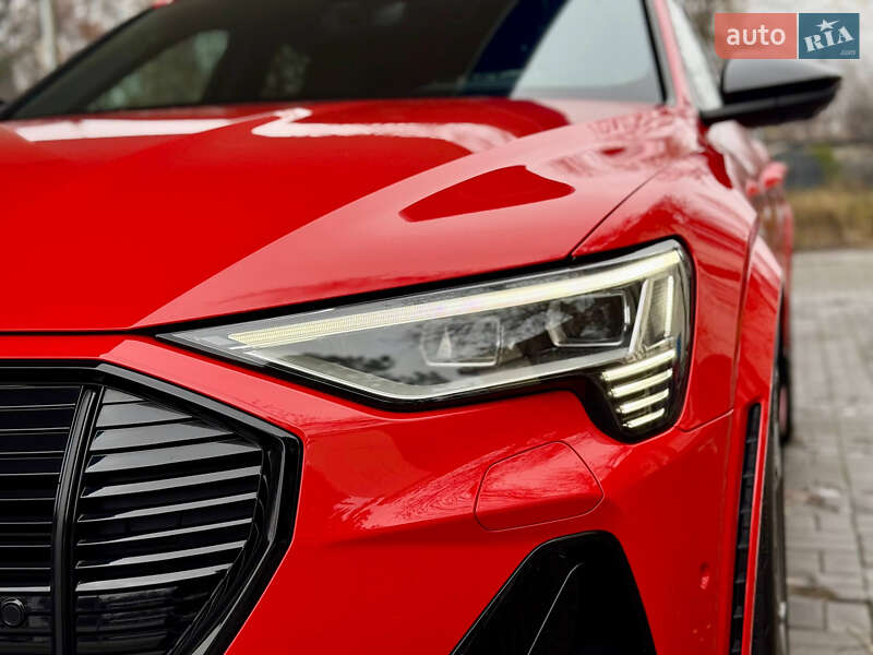 Внедорожник / Кроссовер Audi e-tron S Sportback 2022 в Днепре