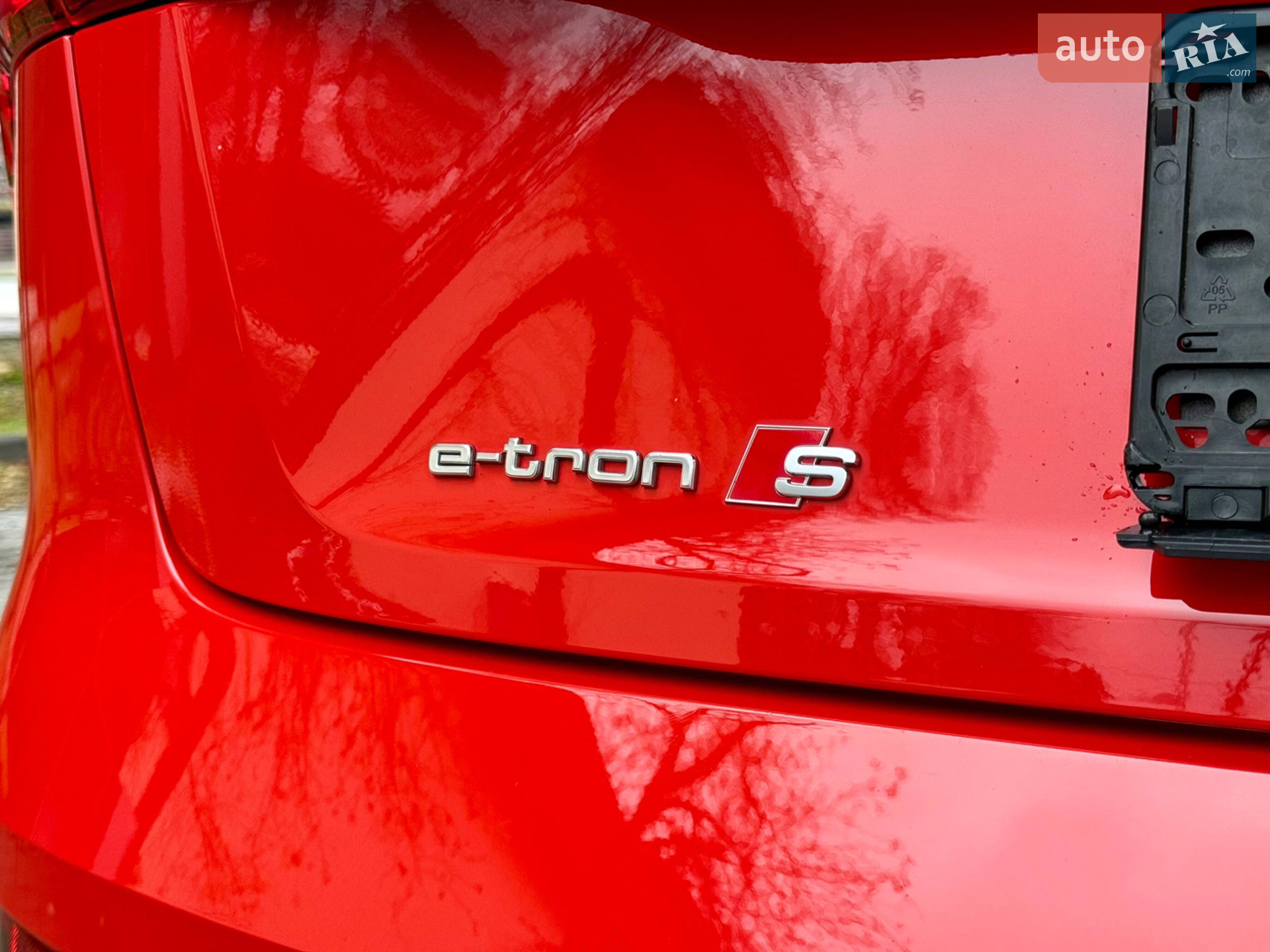 2022 Audi e-tron S Sportback - мініатюра 16
