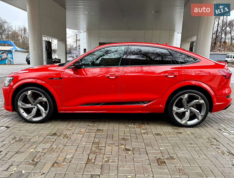 Внедорожник / Кроссовер Audi e-tron S Sportback 2022 в Днепре