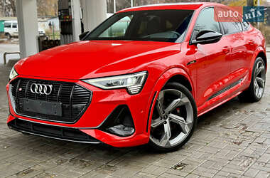 Внедорожник / Кроссовер Audi e-tron S Sportback 2022 в Днепре