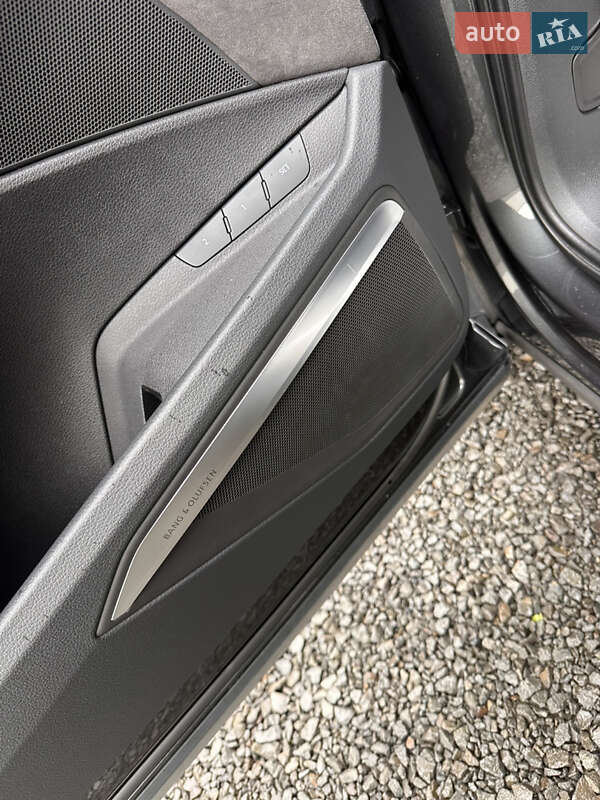 Позашляховик / Кросовер Audi e-tron S Sportback 2021 в Ужгороді фото 39 Позашляховик / Кросовер Audi e-tron S Sportback 2021 в Ужгороді