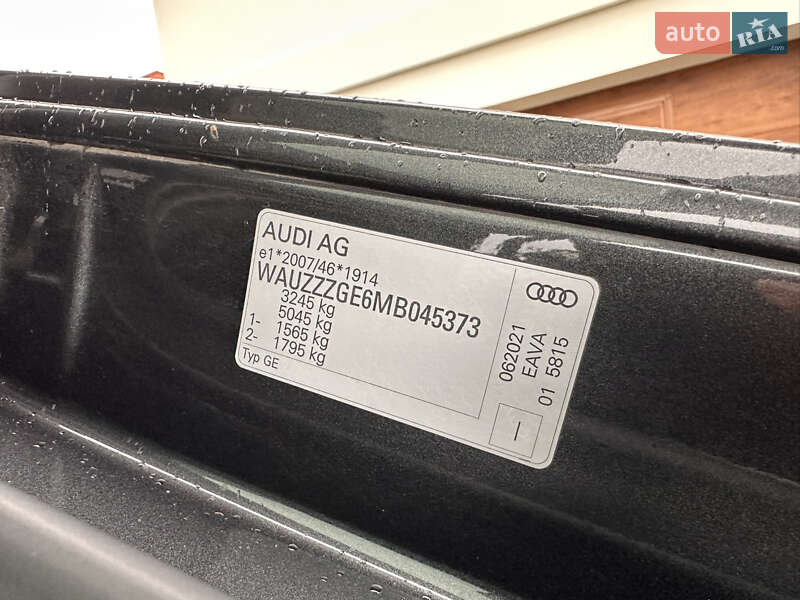 Позашляховик / Кросовер Audi e-tron S Sportback 2021 в Ужгороді фото 59 Позашляховик / Кросовер Audi e-tron S Sportback 2021 в Ужгороді