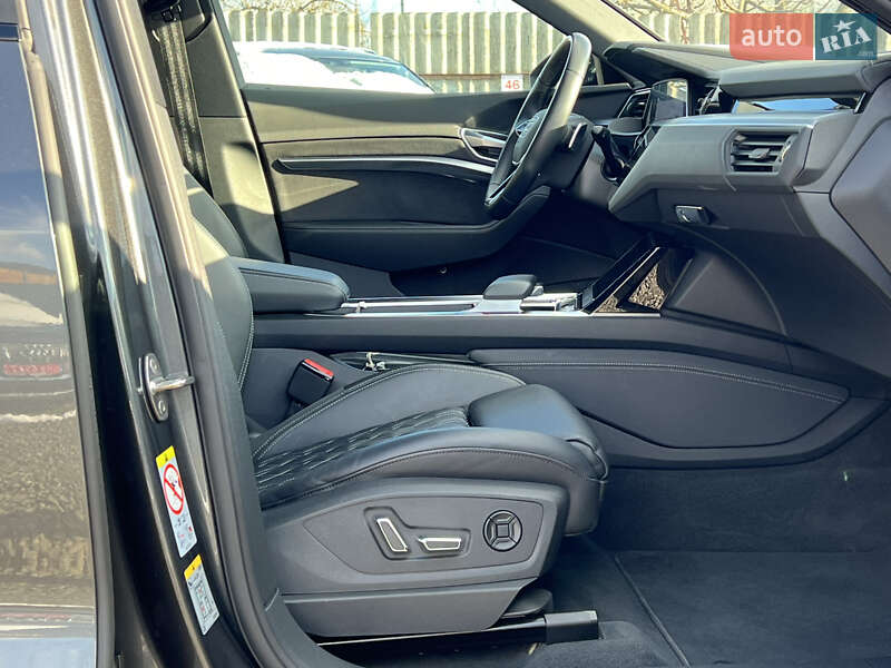Внедорожник / Кроссовер Audi e-tron S Sportback 2023 в Луцке
