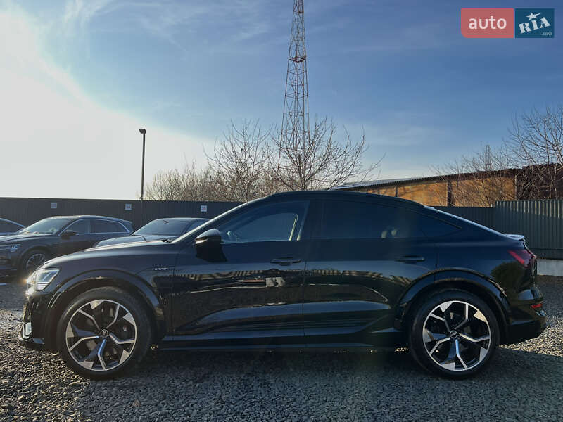Позашляховик / Кросовер Audi e-tron S Sportback 2022 в Луцьку