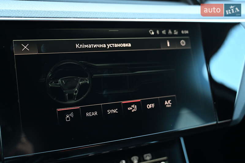 Позашляховик / Кросовер Audi e-tron S Sportback 2022 в Львові фото 23 Позашляховик / Кросовер Audi e-tron S Sportback 2022 в Львові