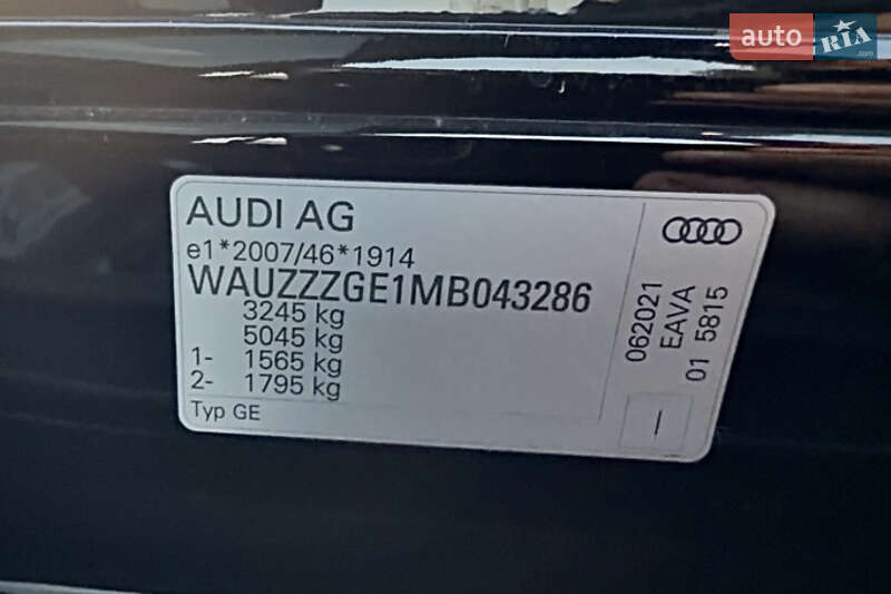 Позашляховик / Кросовер Audi e-tron S Sportback 2022 в Луцьку