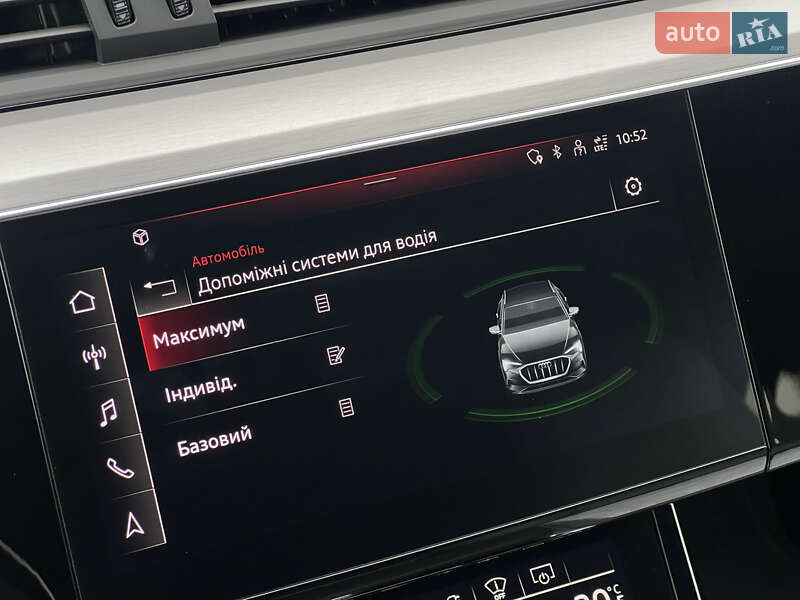 Позашляховик / Кросовер Audi e-tron S Sportback 2023 в Луцьку