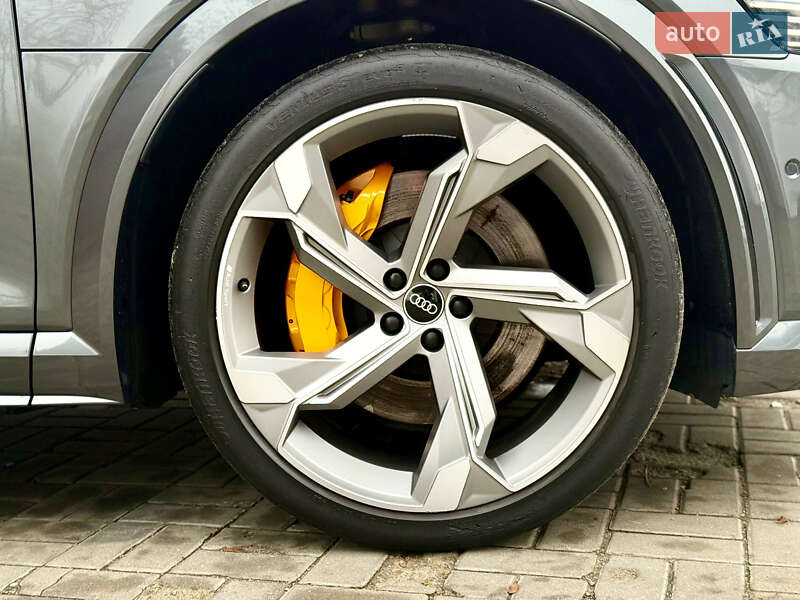 Внедорожник / Кроссовер Audi e-tron S Sportback 2022 в Днепре